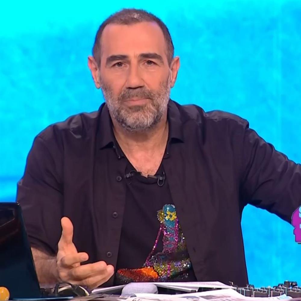 Φινάλε για το "Ράδιο Αρβύλα" - Όσα είπε ο Αντώνης Κανάκης στην τελευταία εκπομπή της σεζόν
