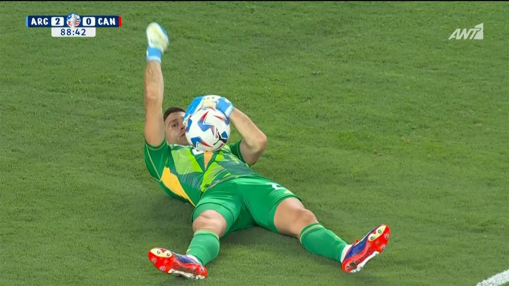 COPA AMERICA 2024| Αργεντινή - Καναδάς | Μεγάλη ευκαιρία για τον Καναδά με τον Ολουγασέγι - Έντονος ο πανηγυρισμός του Μαρτίνες!