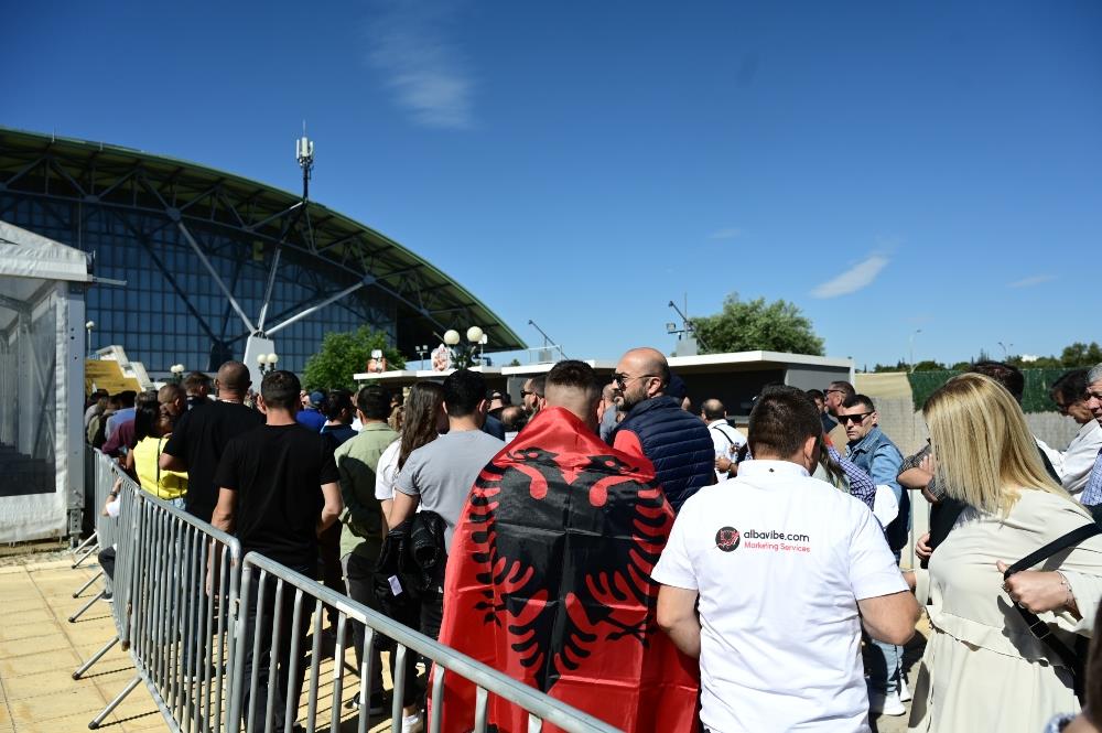 Έντι Ράμα - Γαλάτσι Έντι Ράμα - Γαλάτσι