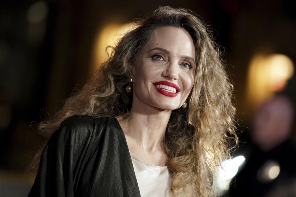 τζολι τζολι