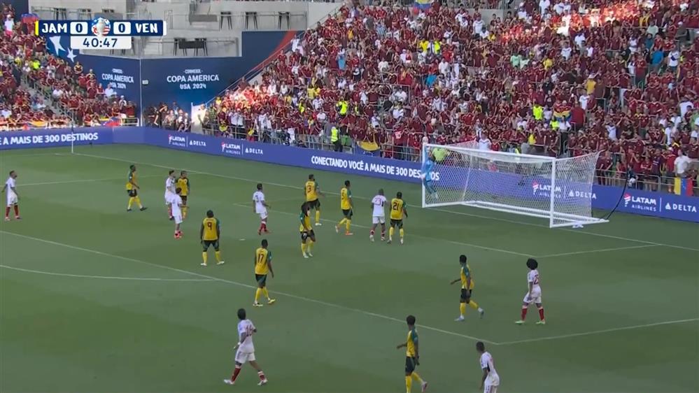 COPA AMERICA 2024| Τζαμάικα - Βενεζουέλα | Σέντρα-σουτ του Μακίς, διώχνει με υπερένταση ο Γουέιτ!