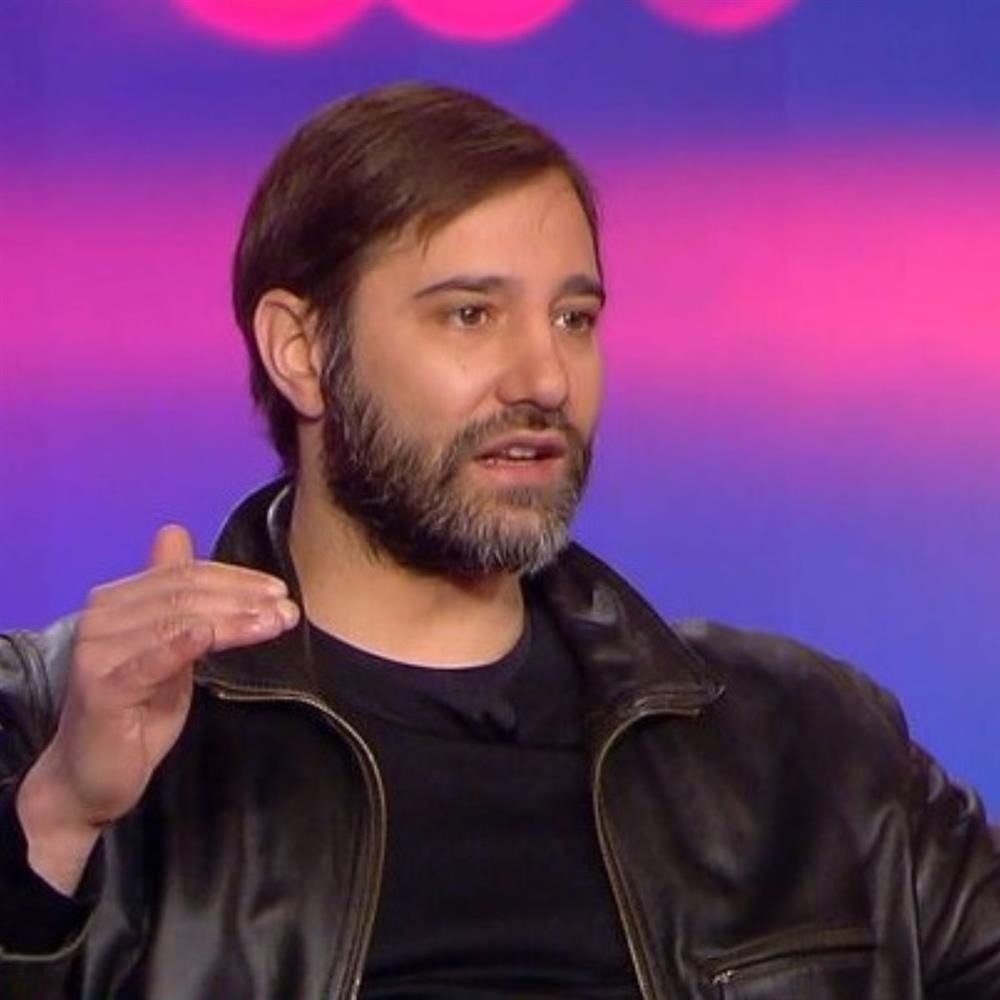 Ο Γιώργος Καφετζόπουλος για την σύλληψη του πατέρα του για οπλοκατοχή: "Θα μπορούσαν να μας κάνουν νωρίτερα viral"