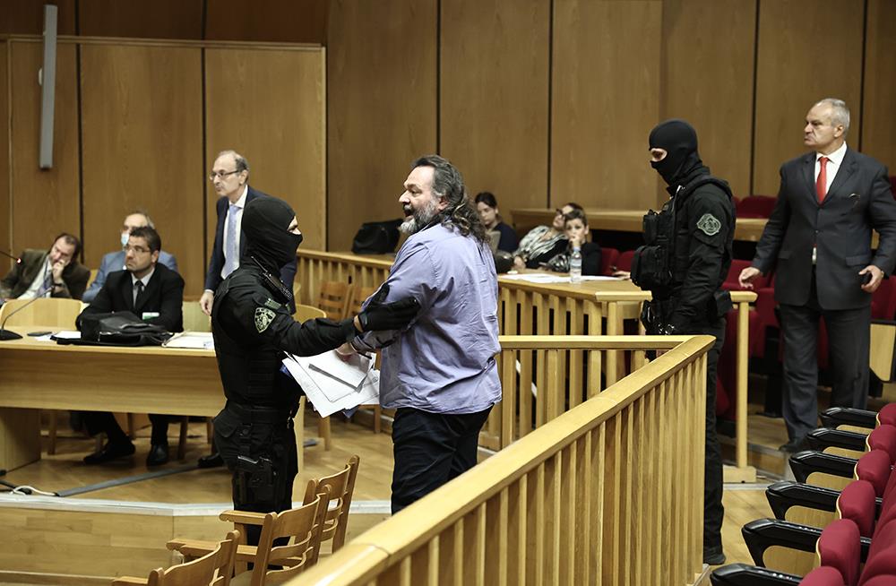 ΔΙΚΗ - ΧΡΥΣΗ ΑΥΓΗ ΔΙΚΗ - ΧΡΥΣΗ ΑΥΓΗ