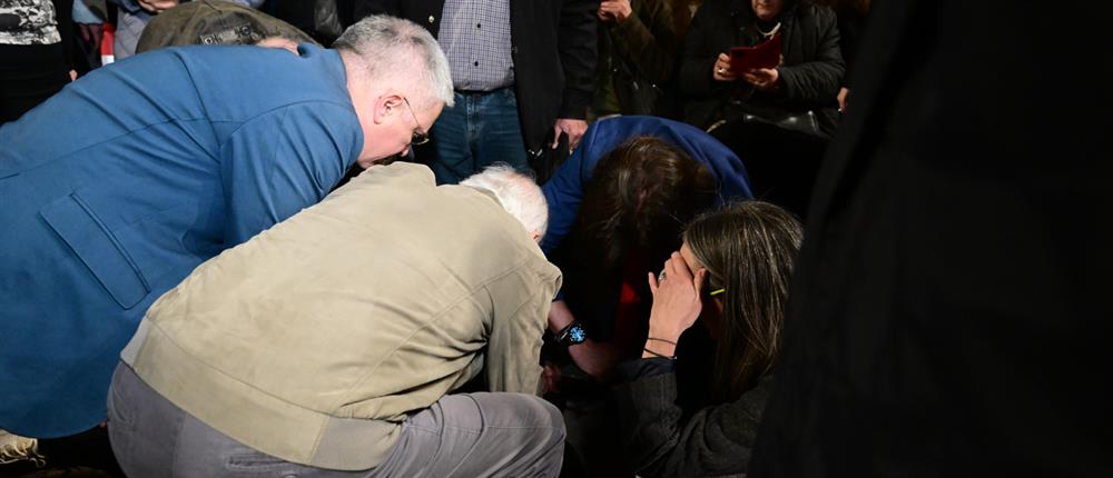 ΕΚΤΑΚΤΟ ΣΥΝΕΔΡΙΟ ΤΟΥ ΣΥΡΙΖΑ ΕΚΤΑΚΤΟ ΣΥΝΕΔΡΙΟ ΤΟΥ ΣΥΡΙΖΑ