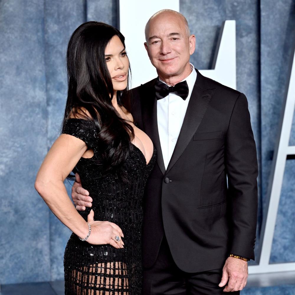 Λόρεν Σάντσεζ: Αυτό είναι το δώρο που της έκανε η οικογένεια Καρντάσιαν για την πτήση στο διάστημα
