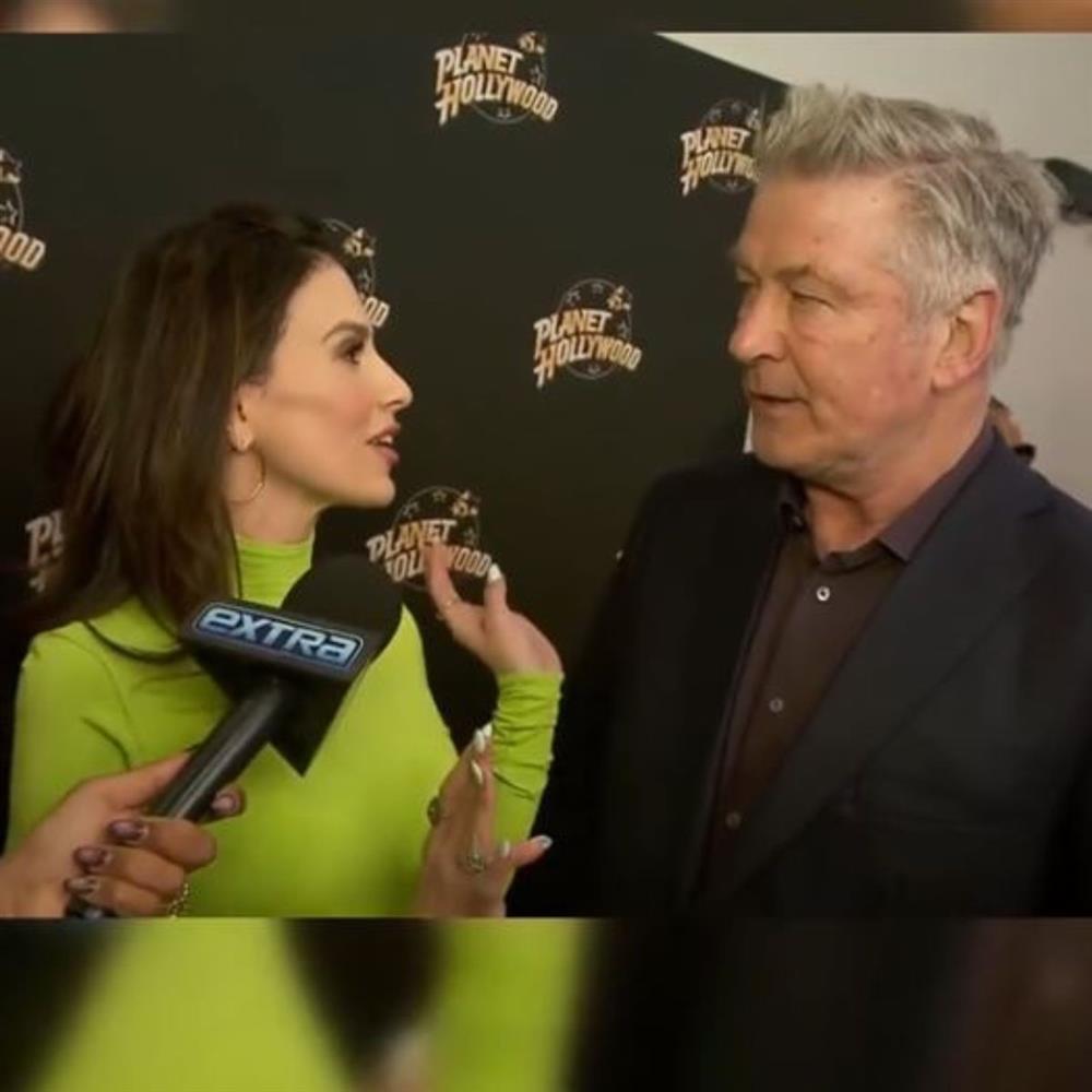 Άλεκ Μπάλντουιν: Η σύζυγος του τον "άδειασε" on camera - "Όταν μιλάω, δεν θα μιλάς" (βίντεο)
