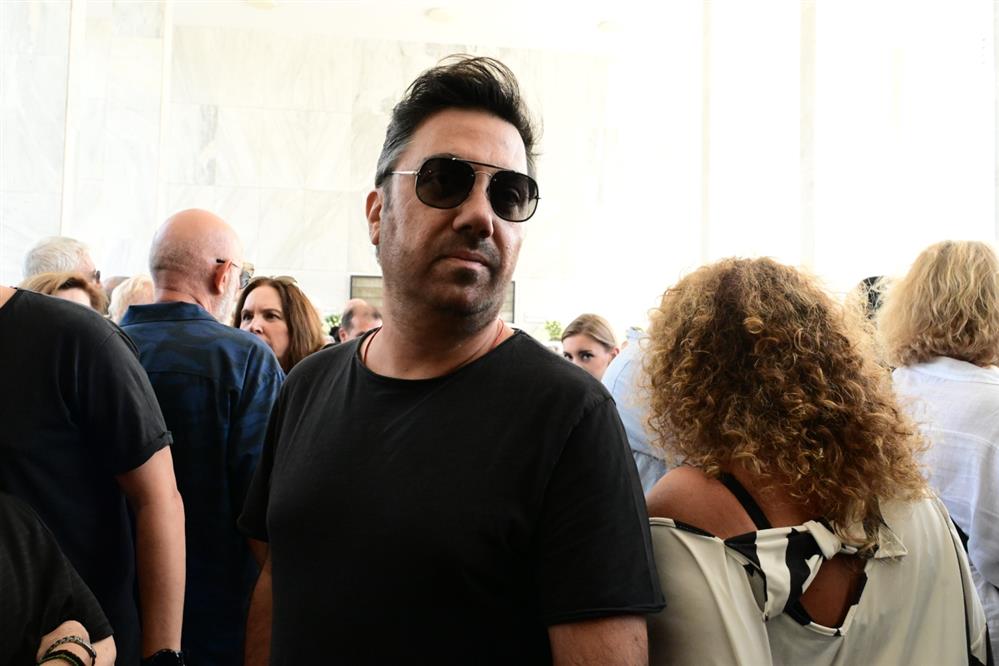 Μίμης Πλέσσας - κηδεία Μίμης Πλέσσας - κηδεία