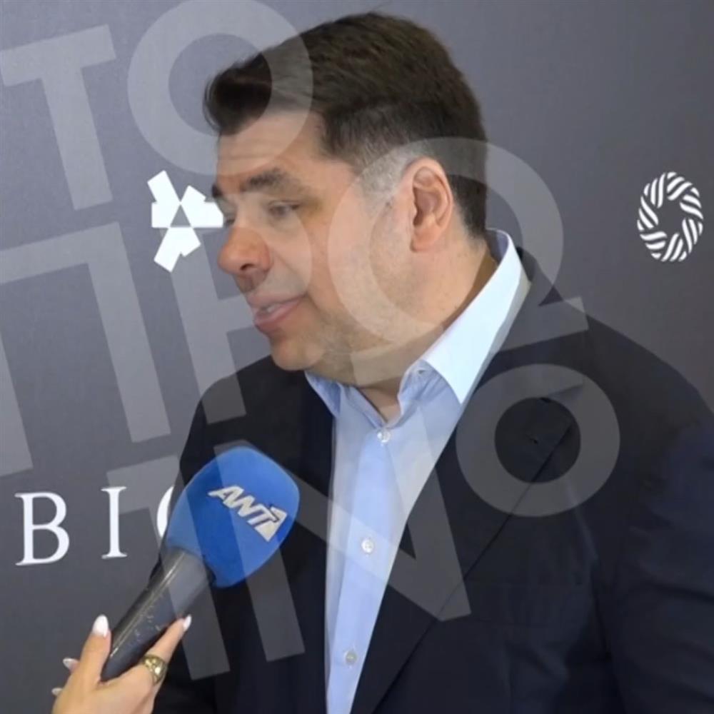 Τζορτζ Τσούνης: Ο γάμος Αργυρού-Νίκα, η αγάπη του για την Ελλάδα και τα 35 κιλά που έχασε
