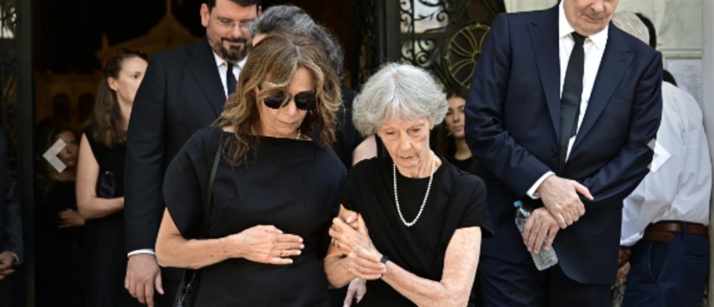 Στέφανος Μάνος κηδεία