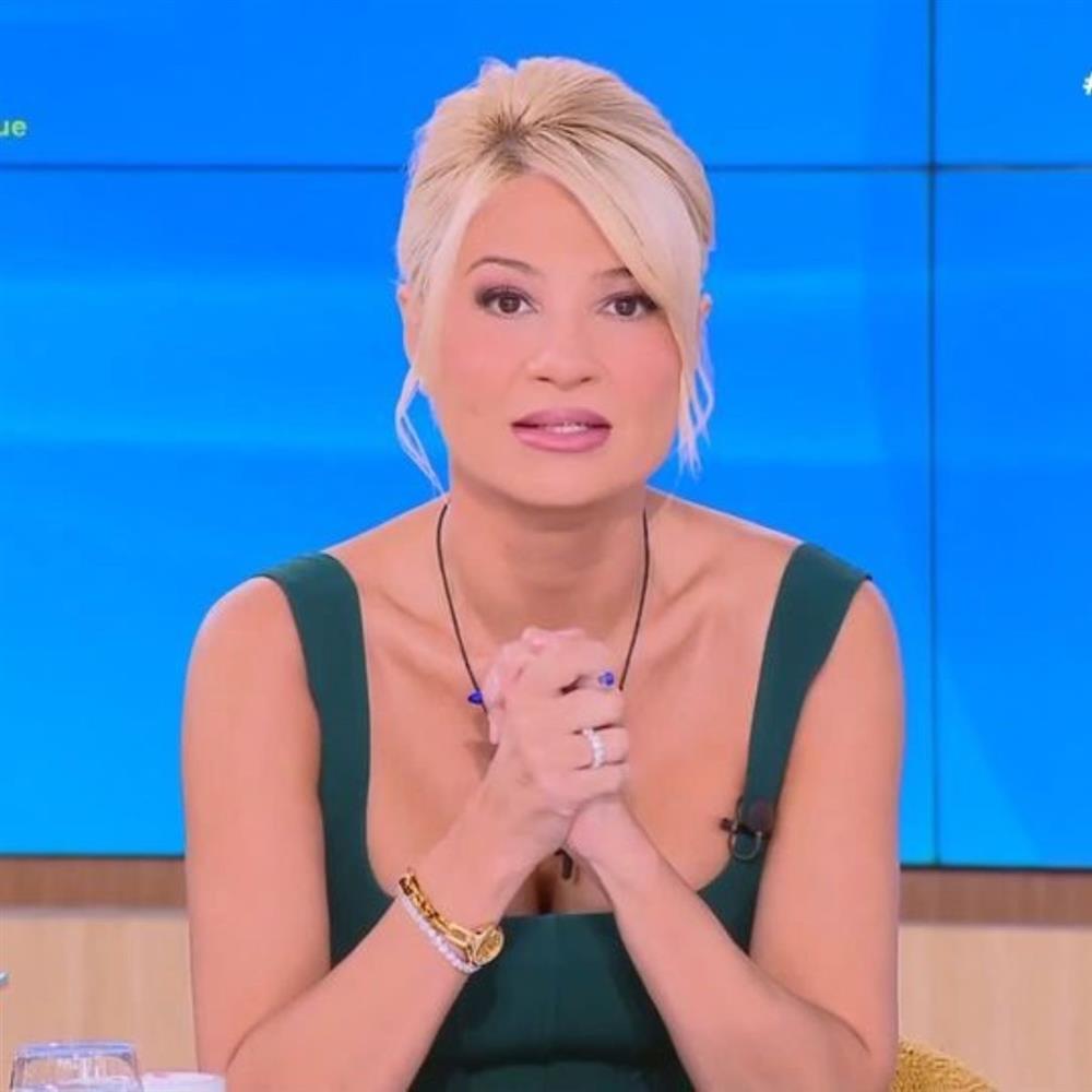 Φαίη Σκορδά: Το on air μήνυμα που έστειλε στην Αγγελική Νικολούλη μετά τον θάνατο της μητέρας της