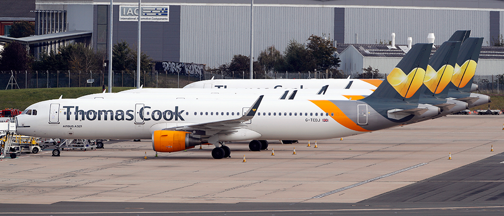 Thomas Cook - καθηλωμένα αεροπλάνα