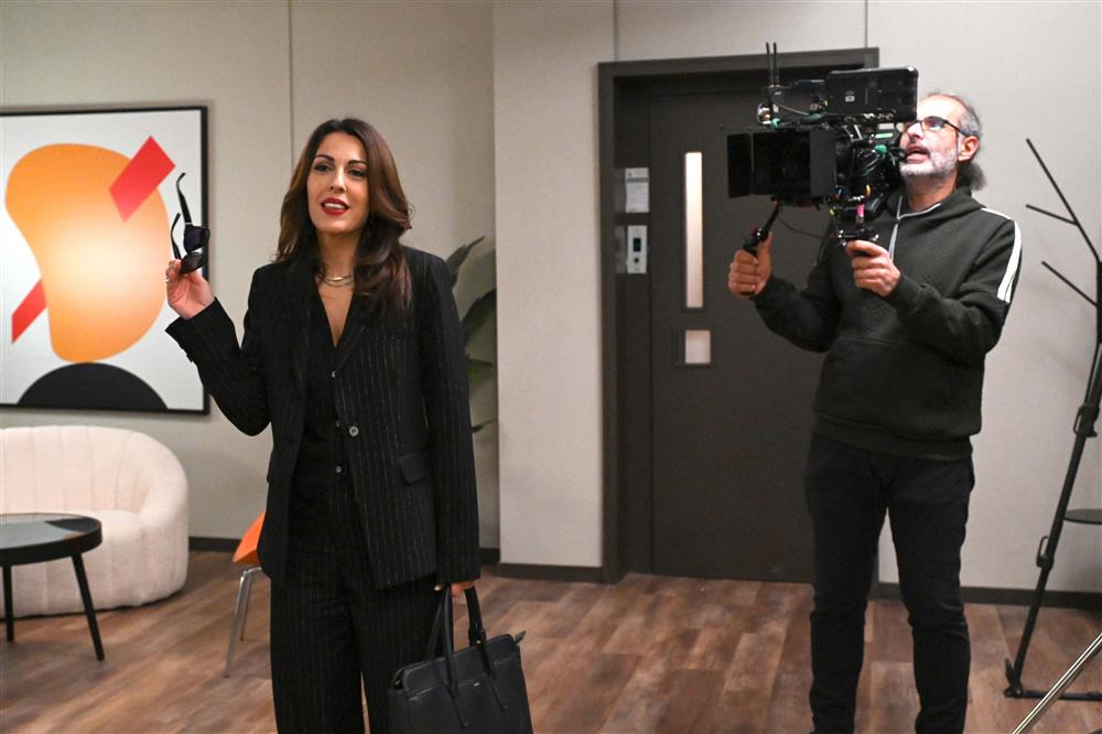 Μαμά στα κρυφά Μαμά στα κρυφά