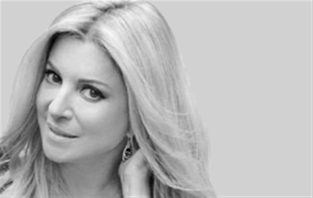 ΠΟΛΙΤΗ ΧΡΙΣΤΙΝΑ