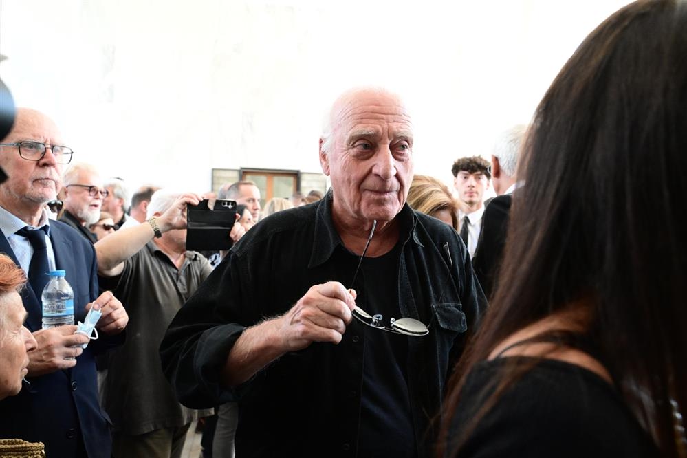 Μίμης Πλέσσας - κηδεία Μίμης Πλέσσας - κηδεία