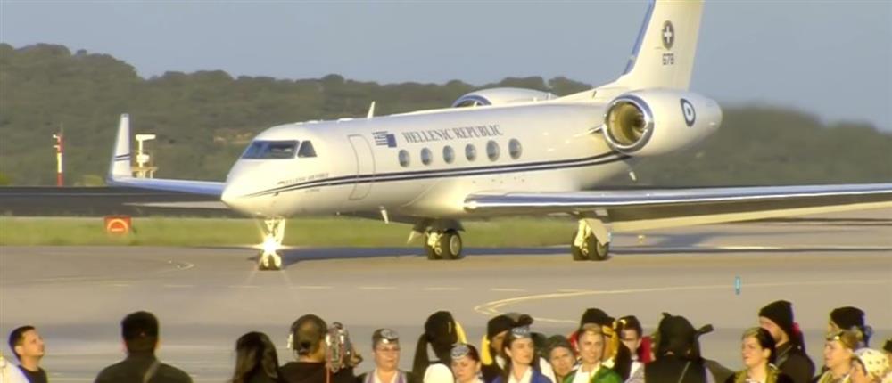 Άγιο Φως - Άφιξη - Ελλάδα