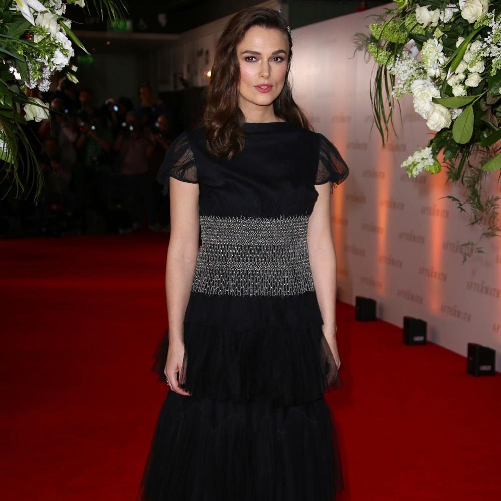 Η Κίρα Νάιτλι δήλωσε άγνοια για το μποϊκοτάζ του Χάρι Πότερ και ζητά "σεβασμό"