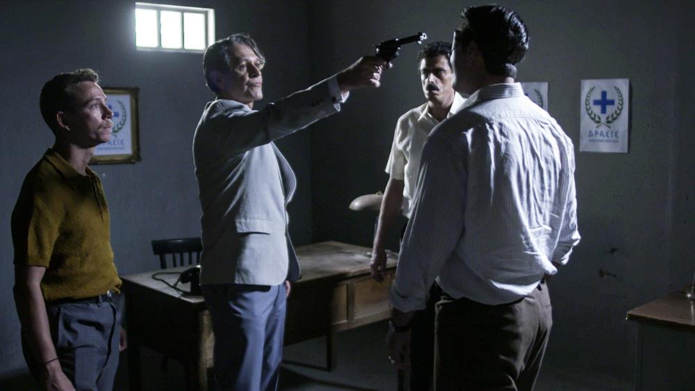 ΑΓΡΙΕΣ ΜΕΛΙΣΣΕΣ - ANT1