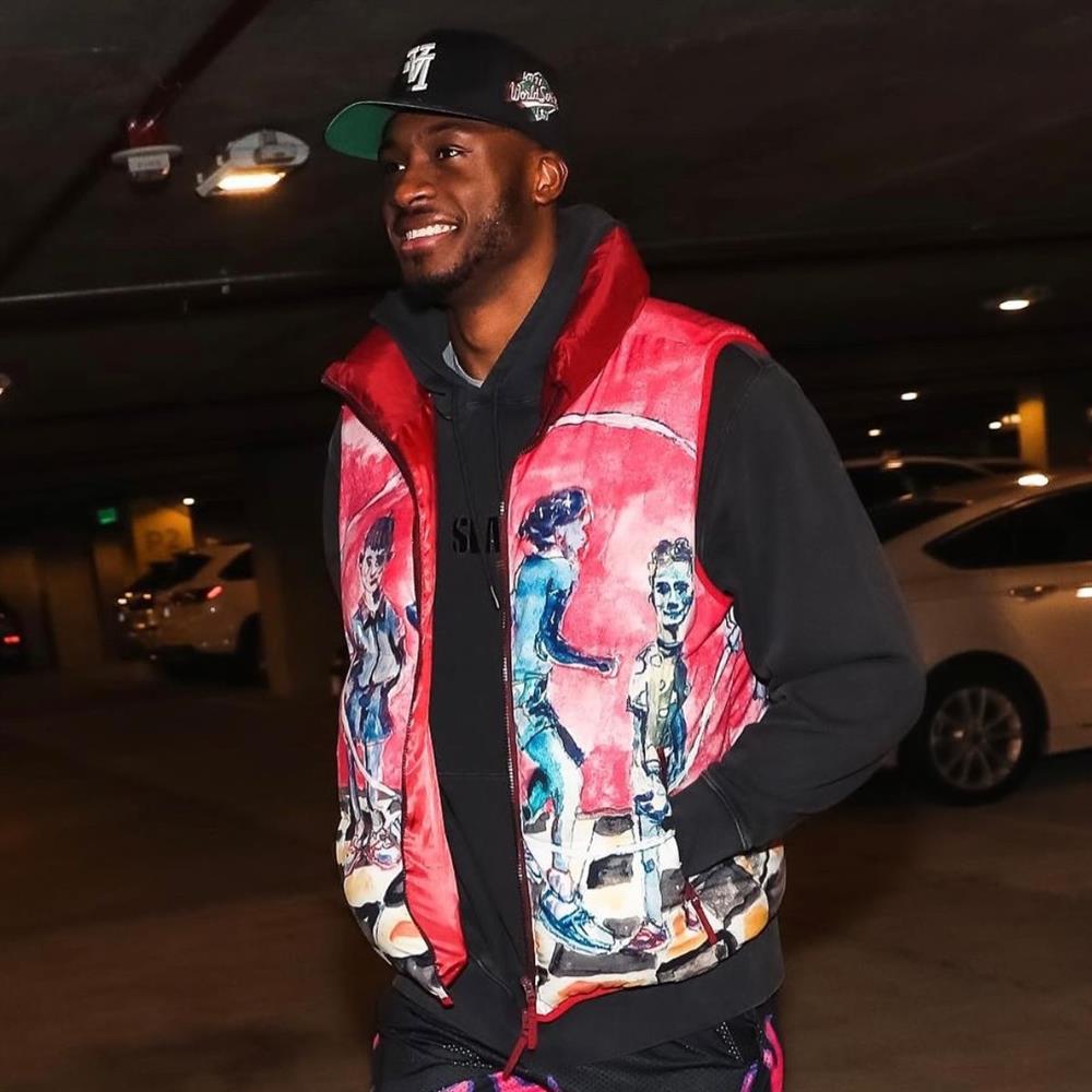 Θανάσης Αντετοκούνμπο

