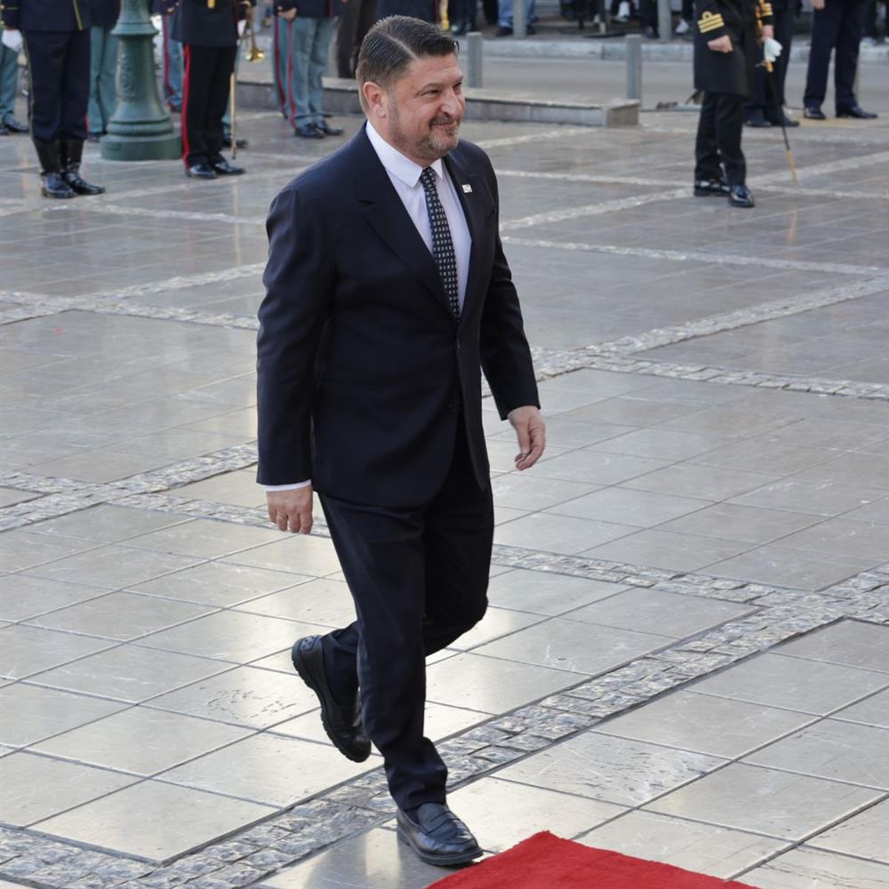 Θρήνος για τον Νίκο Χαρδαλιά: Πέθανε ο πατέρας του