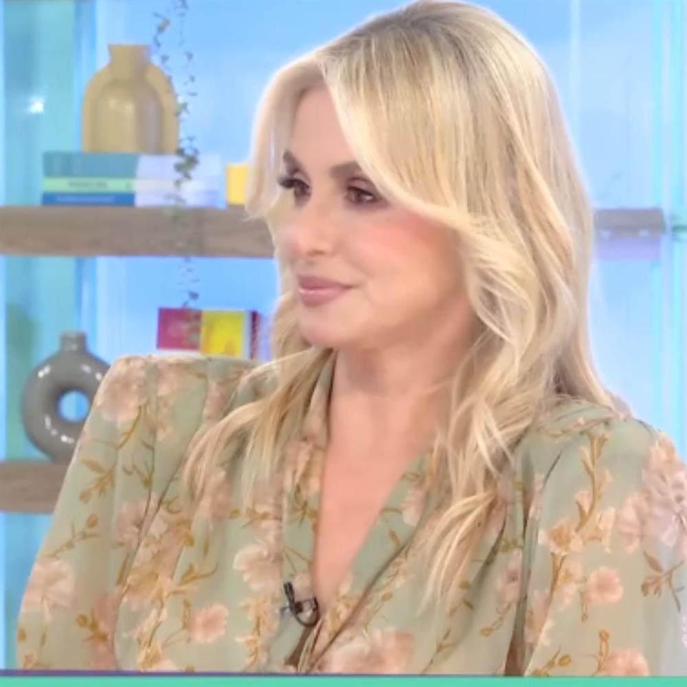 Ζωή Κρονάκη: "Ήταν 100% μηνύσιμα! Απορώ πώς δεν τους πήγαιναν στο τμήμα!" - Η αναφορά στα παλαιότερα χρόνια τηλεόρασης