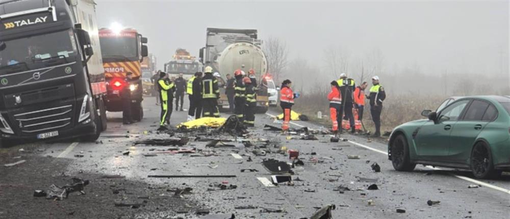 Θεσσαλονίκη: Δήλωση Αγγελούδη για το πολύνεκρο τροχαίο με βαν που μετέφερε οπαδούς του ΠΑΟΚ