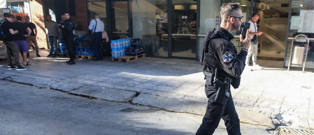 Αστυνομια - συμπλοκη σε σουπερμαρκετ Πειραια Αστυνομια - συμπλοκη σε σουπερμαρκετ Πειραια