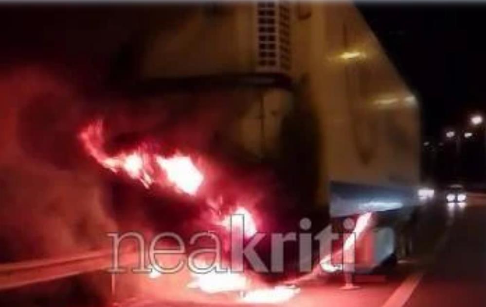 Φωτιά - Νταλίκα - Κρήτη Φωτιά - Νταλίκα - Κρήτη