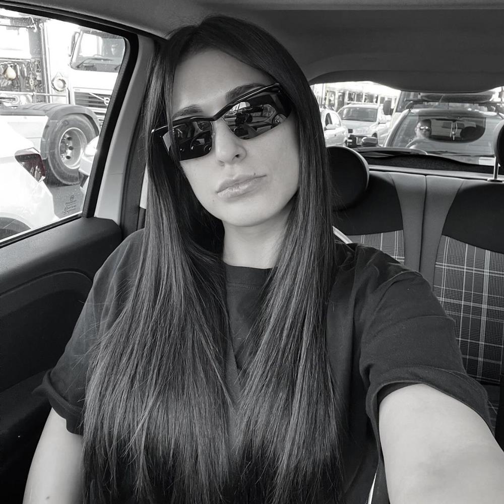 Χριστίνα Σάλτη: "Από τότε δεν είχαμε επαφές με τον μπαμπά μου, αρκετά χρόνια αργότερα μάθαμε ότι έχει φύγει από τη ζωή"