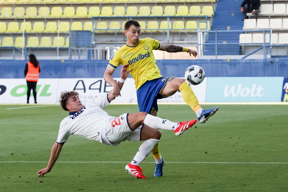 Παναιτωλικός - Καλλιθέα - SuperLeague Παναιτωλικός - Καλλιθέα - SuperLeague