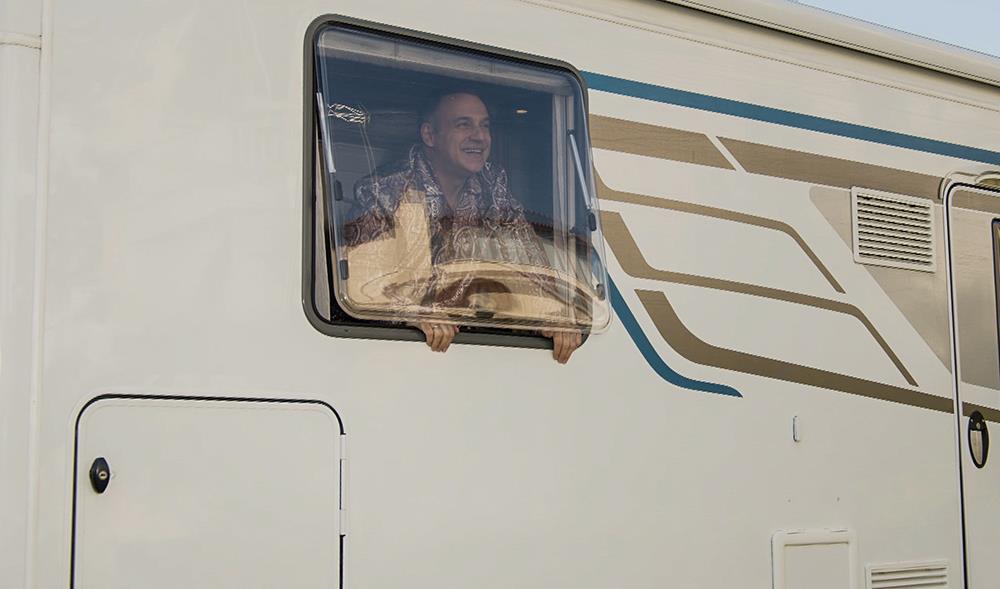 ΠΟΙΟΣ ΠΑΠΑΔΟΠΟΥΛΟΣ - ΑΝΤ1