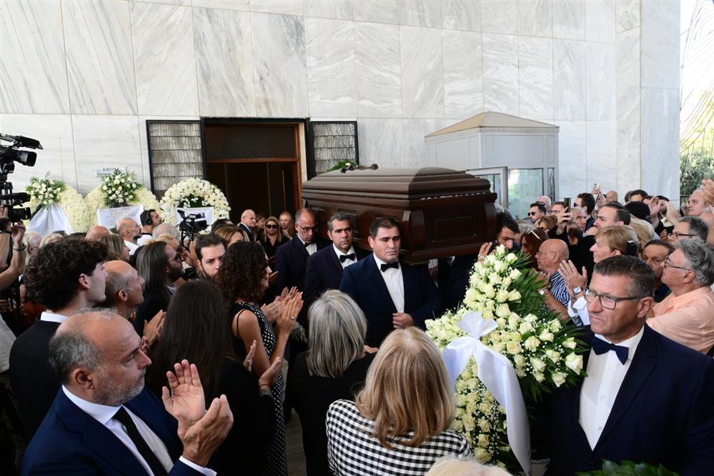 Μίμης Πλέσσας - κηδεία Μίμης Πλέσσας - κηδεία