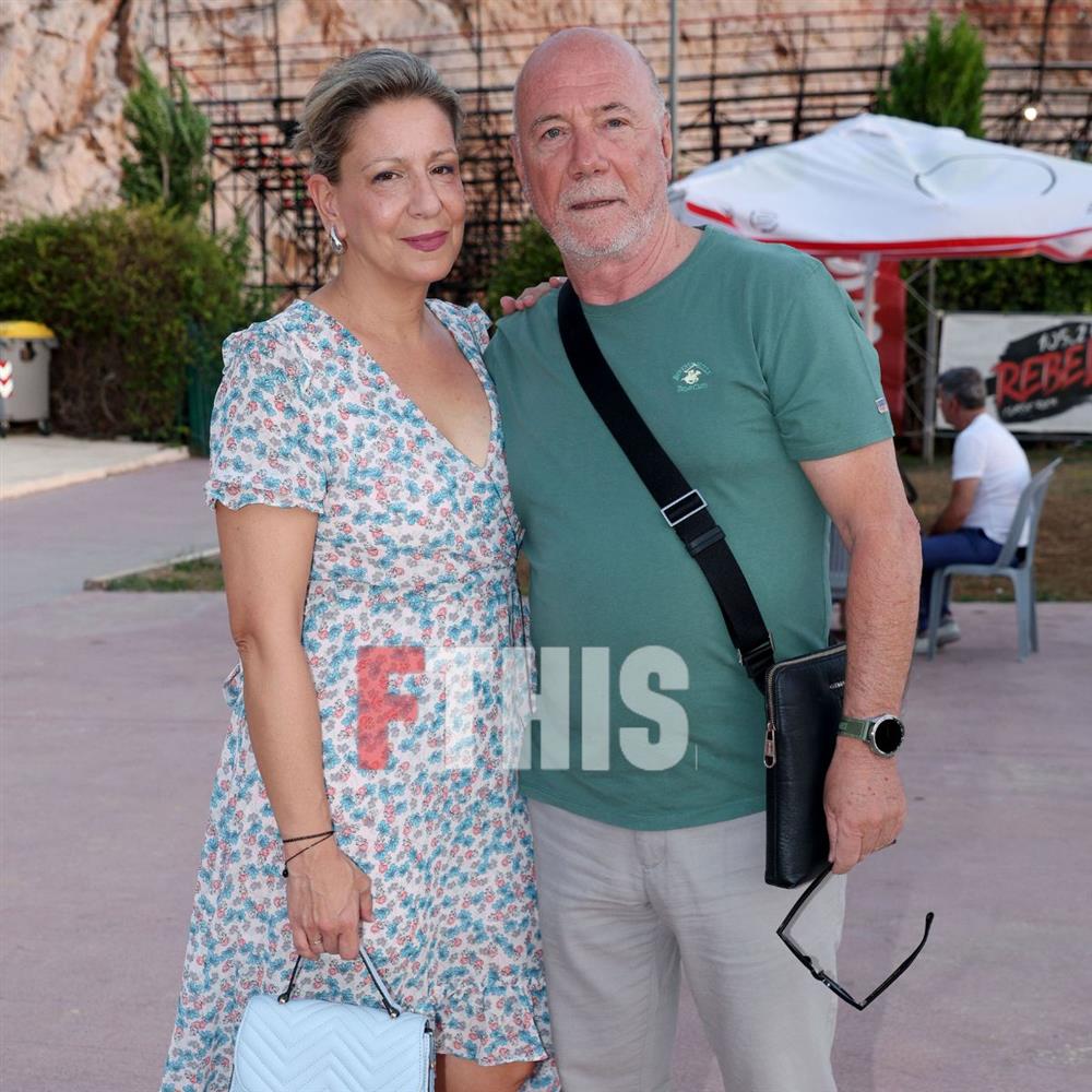 Μένιος Σακκελαρόπουλος