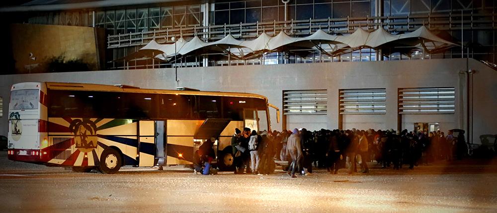 Έντονη αντίδραση των Δημάρχων νοτίων προαστίων για τους πρόσφυγες