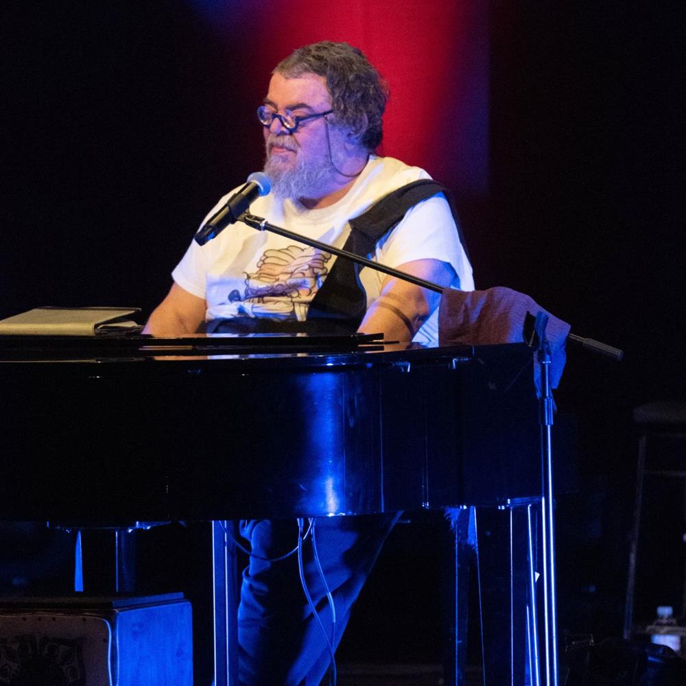 Σταμάτης Κραουνάκης: Συγκινεί η πρώτη ανάρτηση μετά τoν θάνατο της μητέρας του