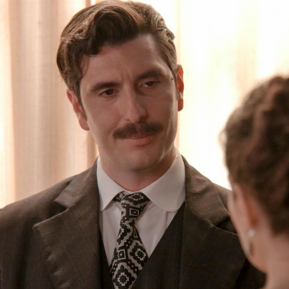 Grand Hotel: Ο Ρήγας είπε στην Αλίκη την αλήθεια για την μητέρα του & το Twitter/X "λύγισε" με την ερμηνεία του