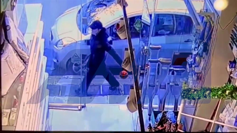 16χρονη Λόρα: Βίντεο την κατέγραψε έξω από φαρμακείο στου Ζωγράφου