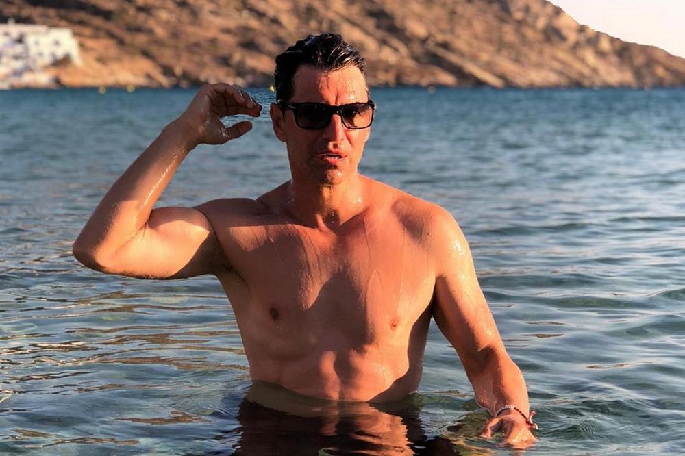 Σάκης Ρουβάς: Η συνάντηση με τον Λευτέρη Πετρούνια & οι απίστευτες ικανότητές του στην ενόργανη γυμναστική