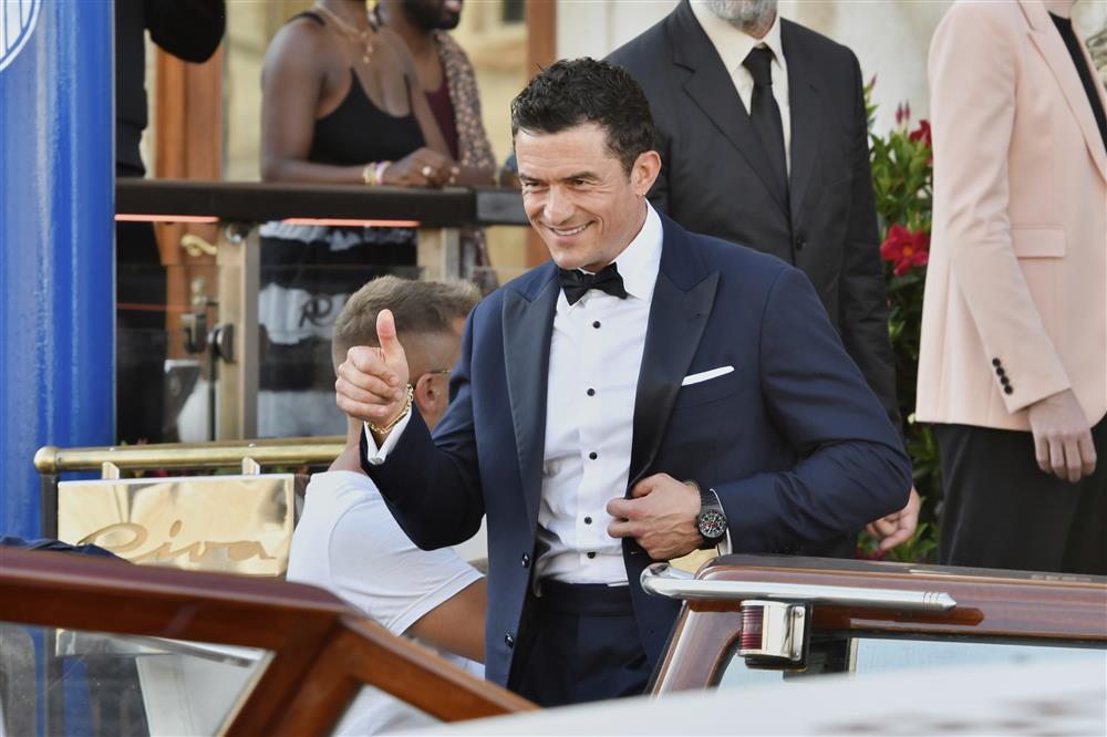 Γάμος Μπέζος - Σάντσεζ