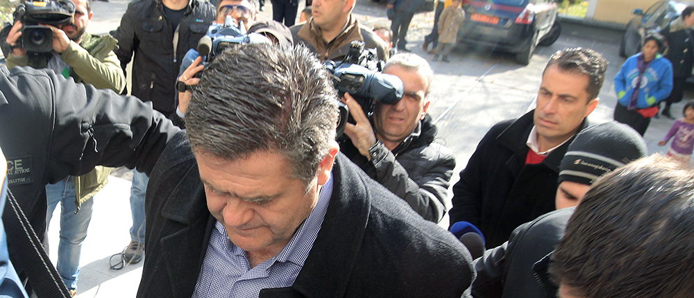 ΕΥΕΛΠΙΔΩΝ ΤΟΜΠΟΥΛΟΓΛΟΥ Χ ΕΙΣΑΓΓΕΛΕΑΣ