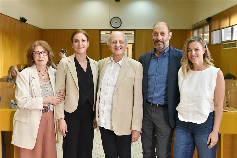 Έρημη Χώρα Έρημη Χώρα