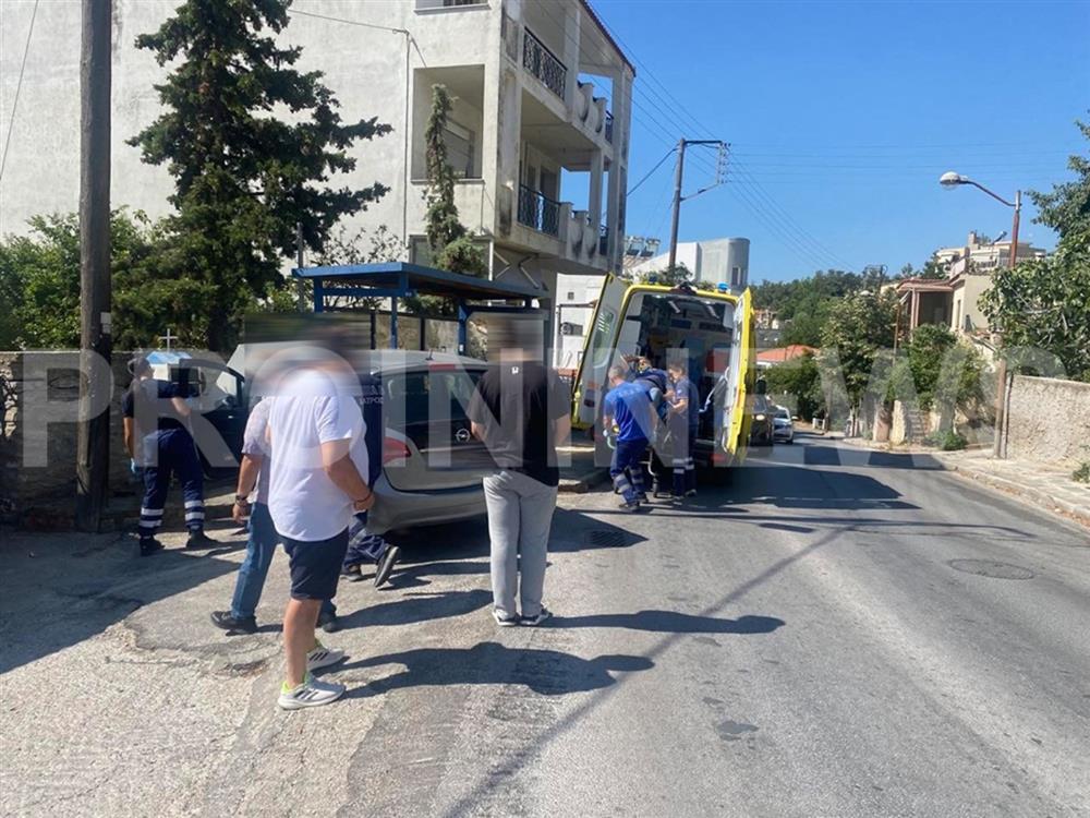 Καβάλα - τροχαίο - στάση λεωφορείου Καβάλα - τροχαίο - στάση λεωφορείου