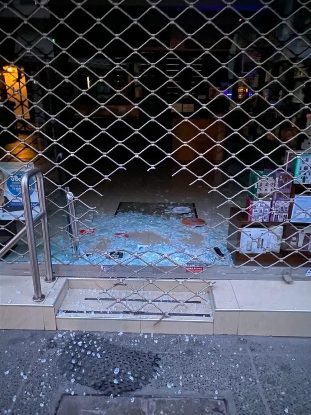 ΦΑΡΜΑΚΕΙΑ ΘΕΣΣΑΛΟΝΙΚΗΣ ΦΑΡΜΑΚΕΙΑ ΘΕΣΣΑΛΟΝΙΚΗΣ