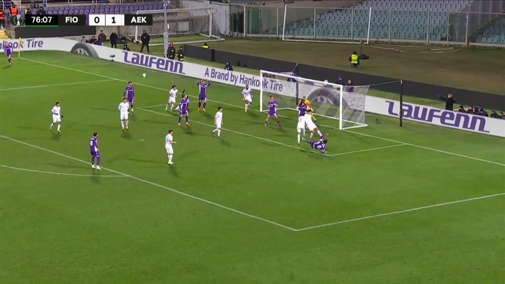 Φιορεντίνα - ΑΕΚ | Δοκάρι για την Φιορεντίνα στο 76ο λεπτό