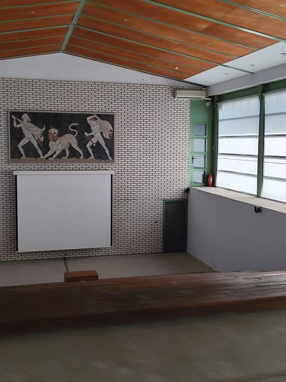 Πέλλα - Λίνα - Μενδώνη