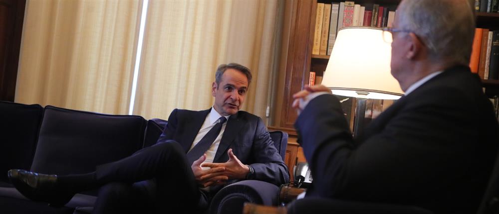 Μητσοτάκης σε Τασούλα: Να πρυτανεύσει η λογική και ο διάλογος για να αποφύγουμε τα χειρότερα στις σχέσεις ΕΕ-ΗΠΑ