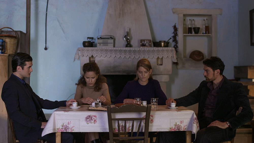 ΑΓΡΙΕΣ ΜΕΛΙΣΣΕΣ - ΑΝΤ1