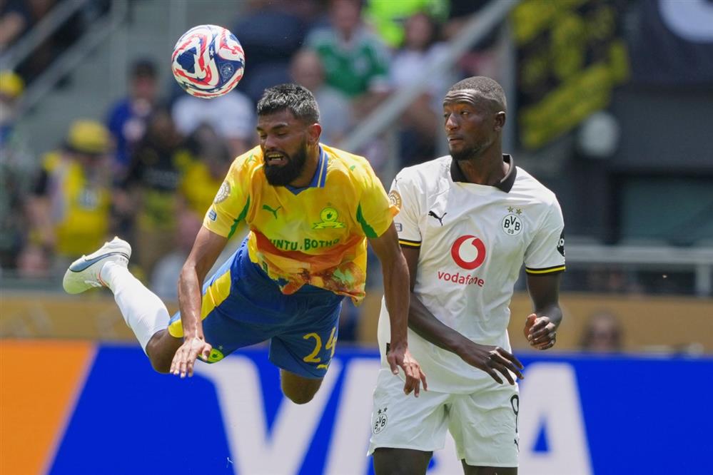 Μουντιάλ - Συλλόγων - Ντόρτμουντ - Μαμελόντι - Σάνταουνς