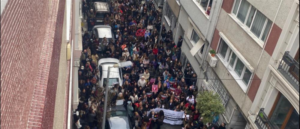 Τουρκία: Οργή στην Κωνσταντινούπολη μετά την ανακάλυψη του ακέφαλου πτώματος μιας γυναίκας σε κάδο σκουπιδιών