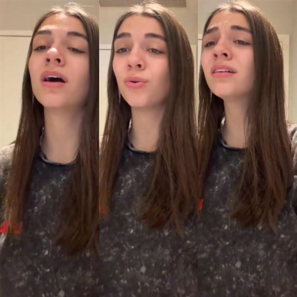 Μελίνα Νικολαΐδη: Η κόρη της Δέσποινας Βανδή ερμήνευσε Whitney Houston στο TikTok και αποθεώθηκε 
