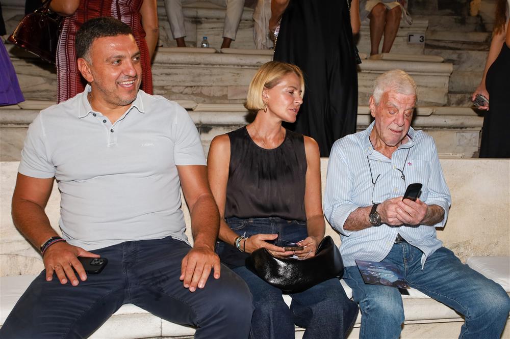 Τζένη Μπαλατσινού